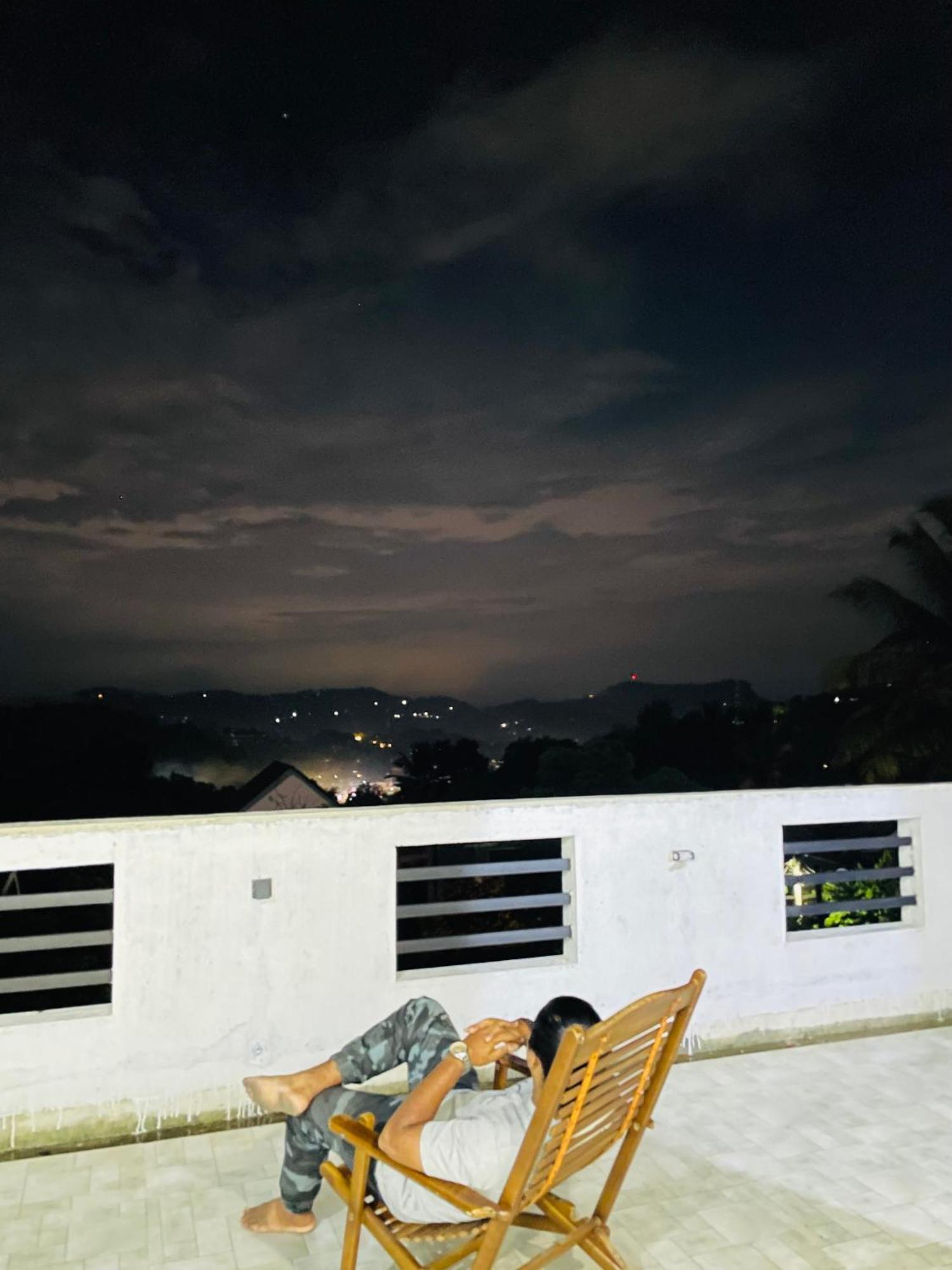 Misty Mountain Lodge Kegalle Esterno foto